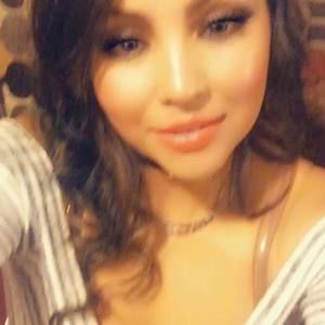 Meet your Posher, Contreras